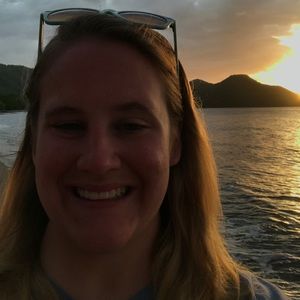 Meet your Posher, Kayla